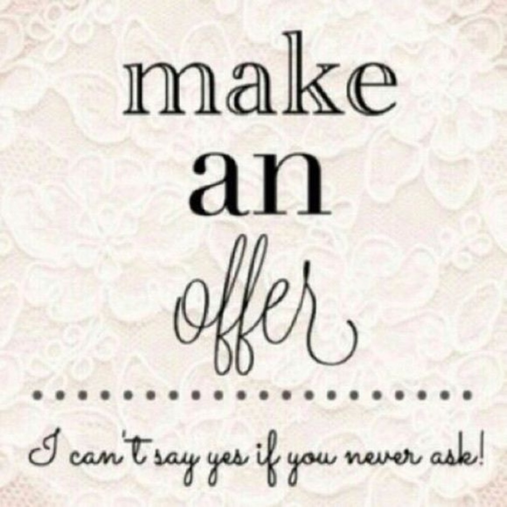 💗💗All reasonable offers will be considered💗💗